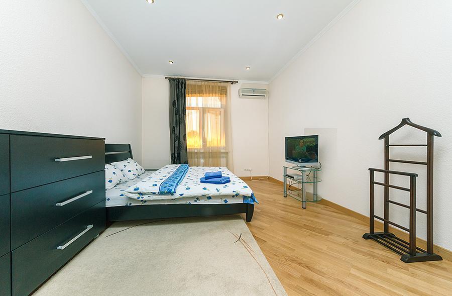 شقة كييف  في Amazing Two Beds In The Klovskiy Spusk المظهر الخارجي الصورة