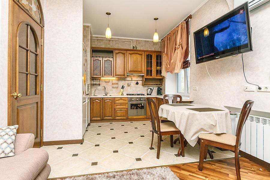 شقة كييف  في Amazing Two Beds In The Klovskiy Spusk المظهر الخارجي الصورة