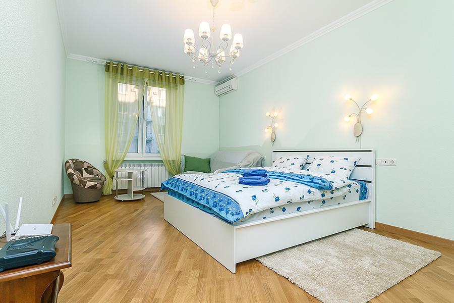 شقة كييف  في Amazing Two Beds In The Klovskiy Spusk المظهر الخارجي الصورة